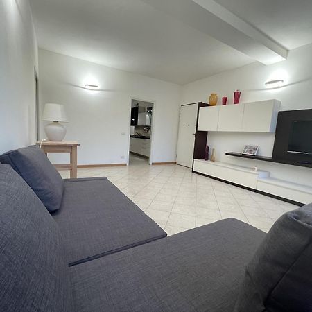 Appartamento Spazioso - Snodo Urbano Siena Exterior foto